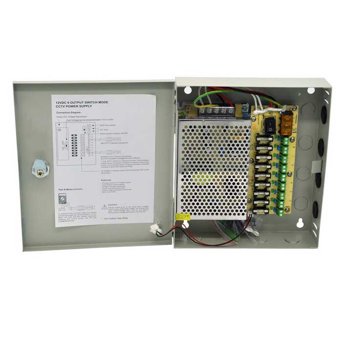 Boite d'alimentation/distribution electrique 12V - 10A - 9 Sorties