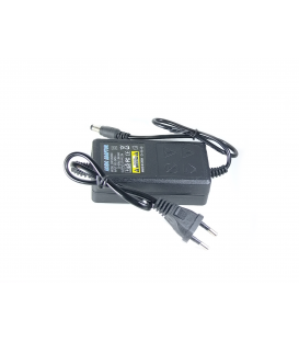 Adaptateur 12 Volts, 2A pour DVR et Camera